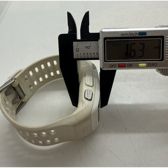 Nike+ Sport Digital Watch GPS Tomtom White Resin Band WM0102 Women's Athletic - Picture 8 of 8